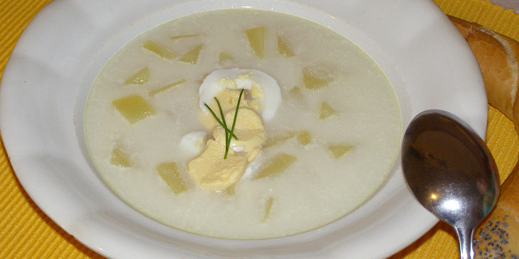 Sýrová polévka s vejcem