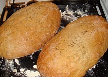 Domácí chléb vhodný i na Jendův Plecovník