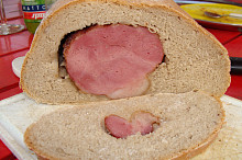 Z tohoto těsta Plecovník na řezu