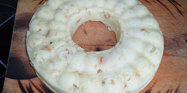 Houskový knedlík vařený v mikrovlnce
