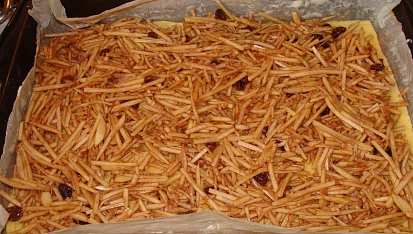 Jablkové řezy, Posypání jablečnou směsí