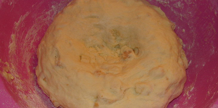 Jemné domácí houskové knedlíky (Těsto na kynutí)