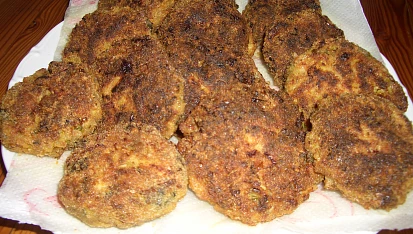 Kapustové  karbanátky (kelové) smažené v troubě