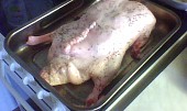 Kuře v kachně, naplněná kachna