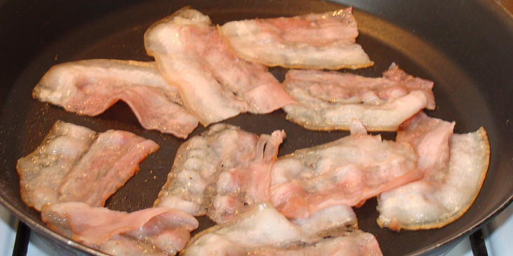 Opékání  slaniny