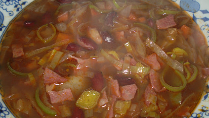 Minestrone, minestrone-ještě bez sýru