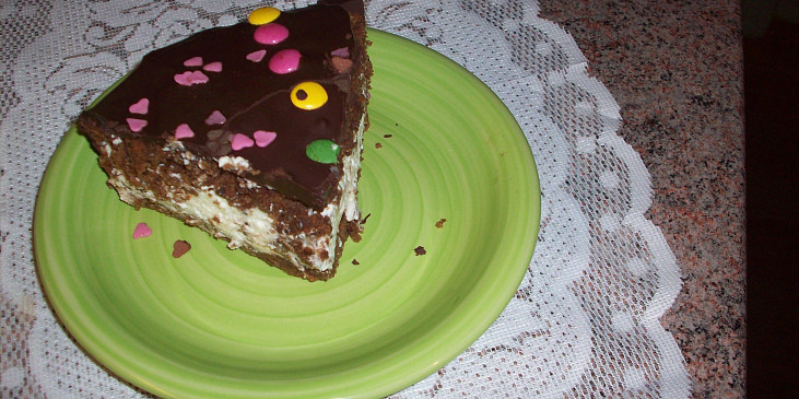 Mrkvový koláč s kakaem