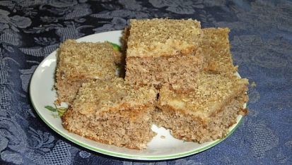 Ořechový moučník