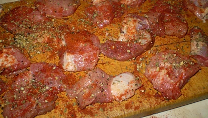 Pečené živáňské špízy se šťávičkou, příprava masa