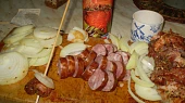Pečené živáňské špízy se šťávičkou, budeme napichovat na špejli