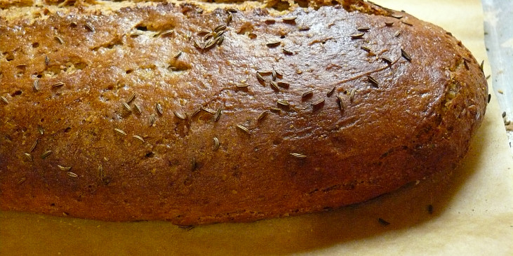včera pečený chléb