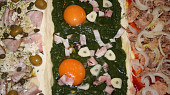Rychlá pizza (nejen pro Vaška) (před upečením...)