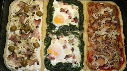 Rychlá pizza (nejen pro Vaška), po 15 minutách v teple...