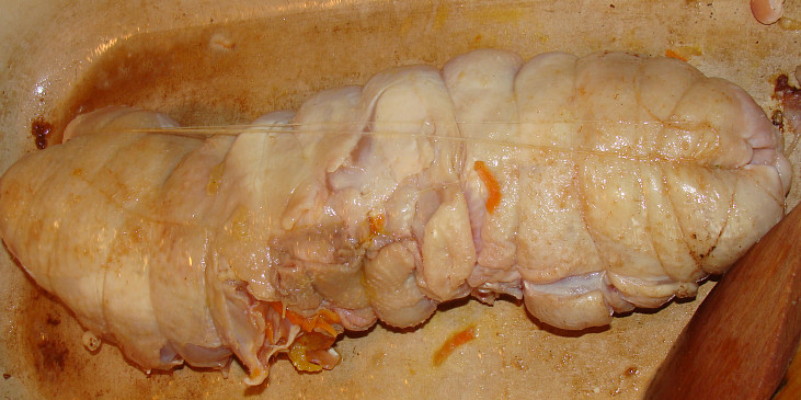 Šťavnatá kuřecí roláda (Opékání)