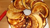 Tvarohové lívanečky s marmeládou a jogurtem, A stejně jich bylo málo;-)