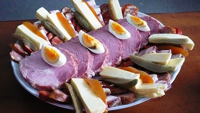 Velikonoční syrek, Raňajková veľkonočná misa