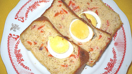 Velikonoční vaječný chléb