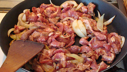Vepřová řezanka, Restování masa