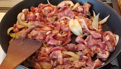 Vepřová řezanka, Restování masa