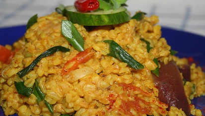 Bulgur s vepřovým masem a zeleninou