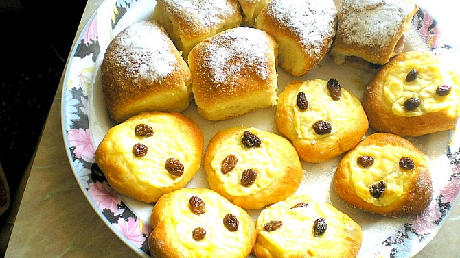Buši buchty a koláče, BUŠI BUCHTY A KOLÁČE