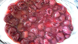 Cannelloni s višněmi