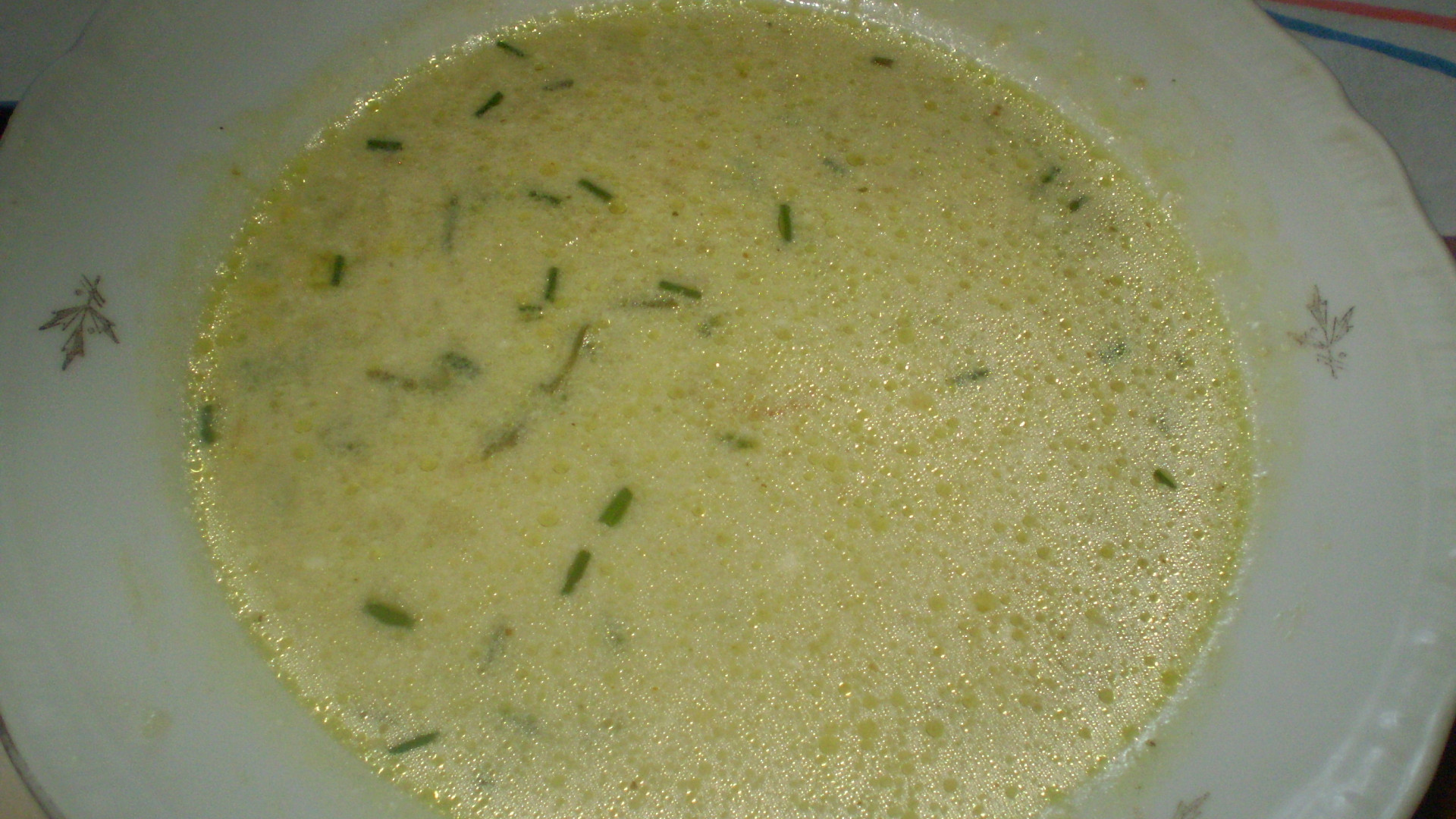 Celerová krémová polévka se šunkou