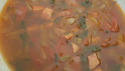 Červená polévka, Červená polévka-detail