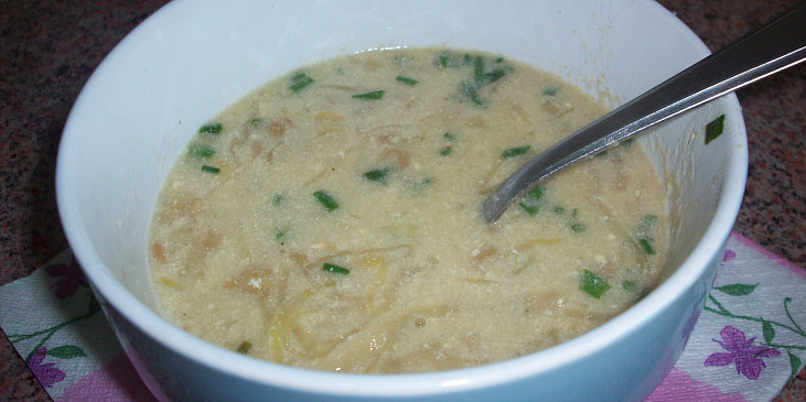 Čočková polévka s kysaným zelím