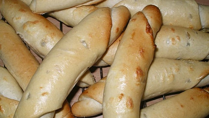 Dalamánkové bagety, maslovala som: vajce+mlieko+parmezan
