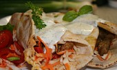 Gyros v Libanonském chlebu