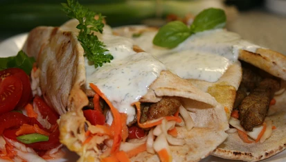 Gyros v Libanonském chlebu