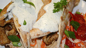 Gyros v Libanonském chlebu