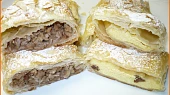 Jablkový závin z listového těsta, Jablkový a tvarohový zavin.