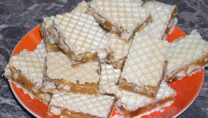 Karamelové oplatky - griliášky, Karamelové řezy 