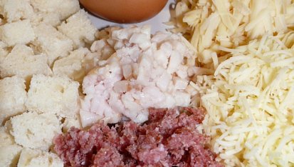 Knedlíky s vejci (omeleta), základní ingredience