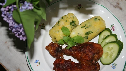 Kuře Tandoori v římském hrnci