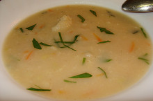 Květáková polévka