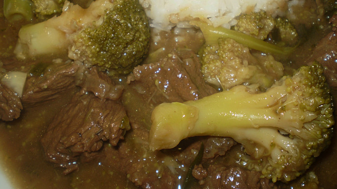 Maso s brokolicí, maso s brokolicí-detail