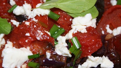 Melanzane con pomodoro - lilek v rajčatech