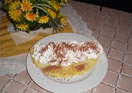 Plněné palačinky se zmrzlinou a ovocem