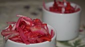 Šťavnatý vitamínový salát podle Nadi Konvalinkové