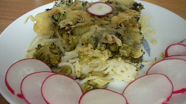 Zapečená brokolice se špagetami