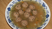 Hovězí polévka s masovými pumlíčky, Hovězí polévka