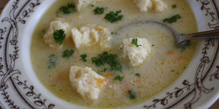 Kedlubnová polévka se sýrovými nočky (Kedlubnová polévka se sýrovými nočky)