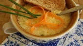 Krémová česnečka s toasty, Krémová česnečka s tousty