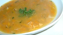 Mrkvovo-česneková polévka