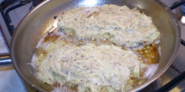 Pangas v bramboráku (Vrstva brambor na rybě)