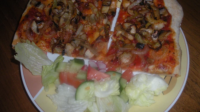 Pizza s houbami