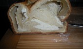 Plněný sladký chlebánek